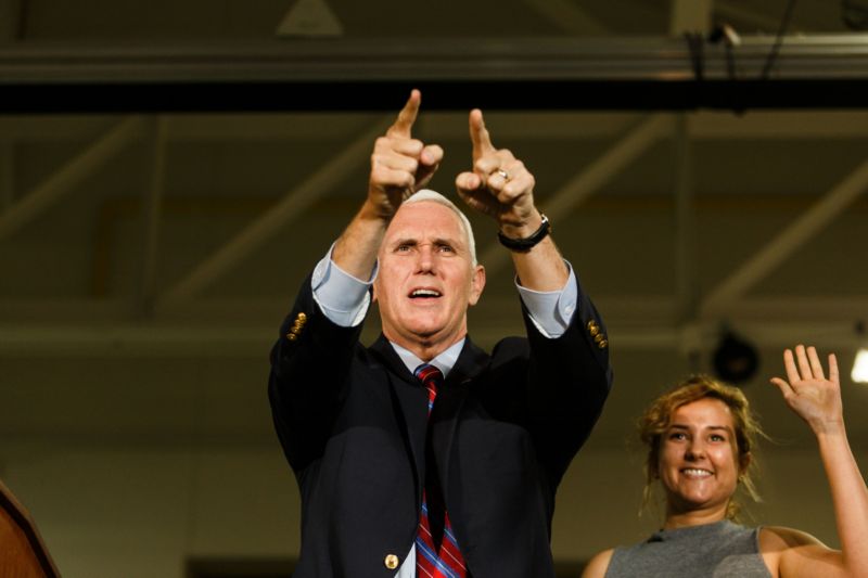 Kandidát na Trumpova viceprezidenta Mike Pence.