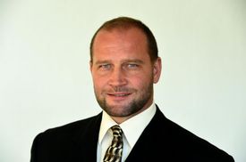 Jiří Šlégr dostal nejnižší počet hlasů na postup do finále (ČSSD).