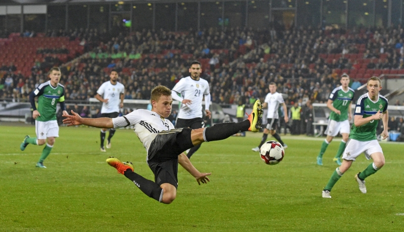 Fotbalisté Německa zůstali i po třetím zápase kvalifikace mistrovství světa v čele "české" skupiny C. 