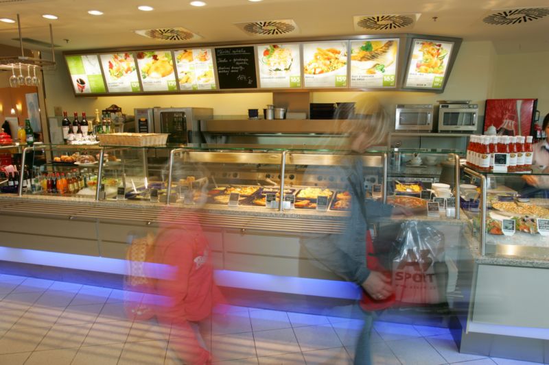 Německý řetězec Nordsee loni utržil 350 milionů eur. Německý řetězec Nordsee loni utržil 350 milionů eur.