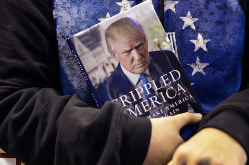 Japonsko zachvátily knihy o Trumpovi. 