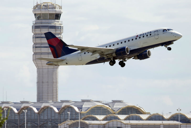 Letadlo od společnosti Delta Air Lines.