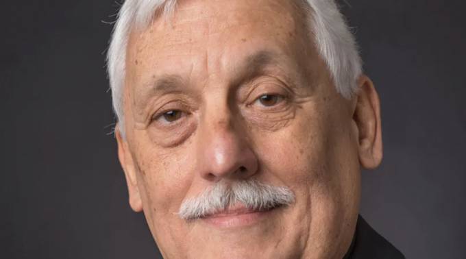 Nový představený Arturo Sosa Abascal.