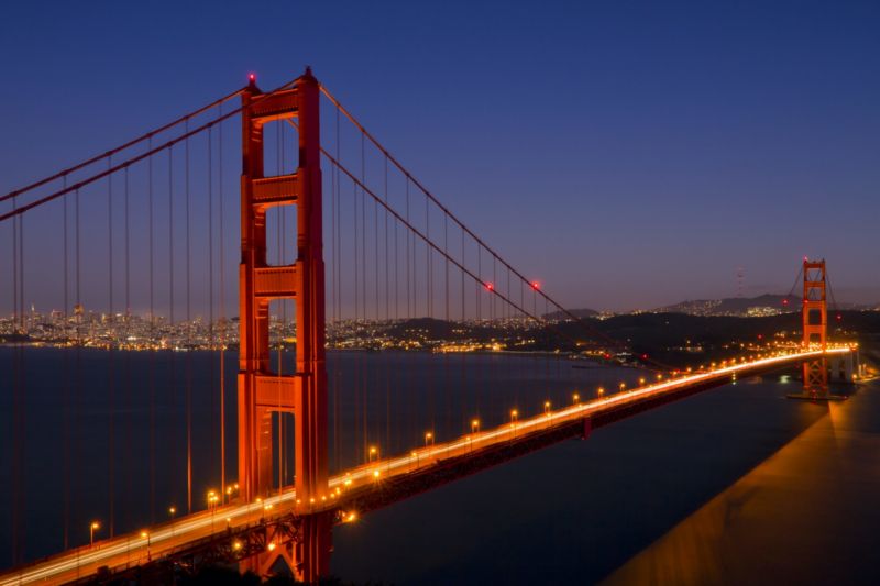 Most Golden Gate.