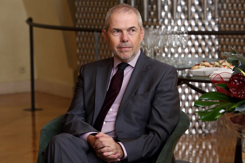 Moderátor Marek Eben.