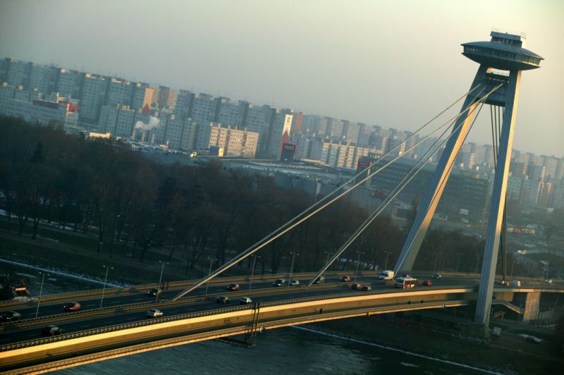 Most slovenského národního povstání v Bratislavě. Most slovenského národního povstání v Bratislavě.
