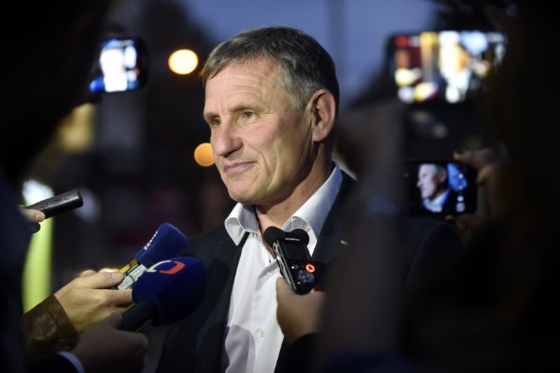 Lídr lidovců, senátor a starosta Vsetína Jiří Čunek. Lídr lidovců, senátor a starosta Vsetína Jiří Čunek.