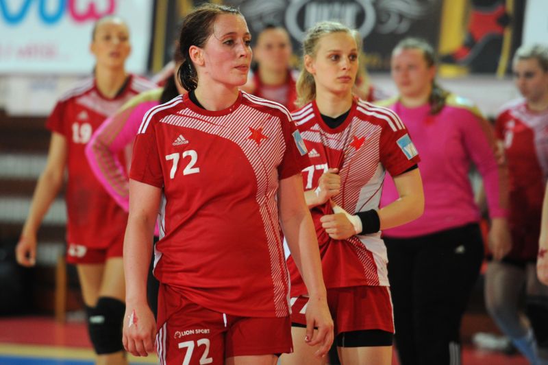 Házenkářky Slavie prohrály v Prešově o čtyři branky.