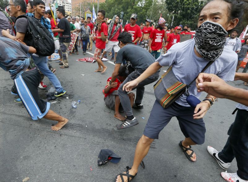 Protesty v Manile.
