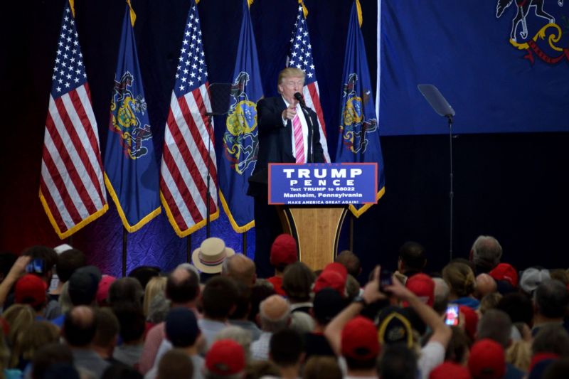 Volební shromáždění Donalda Trumpa.