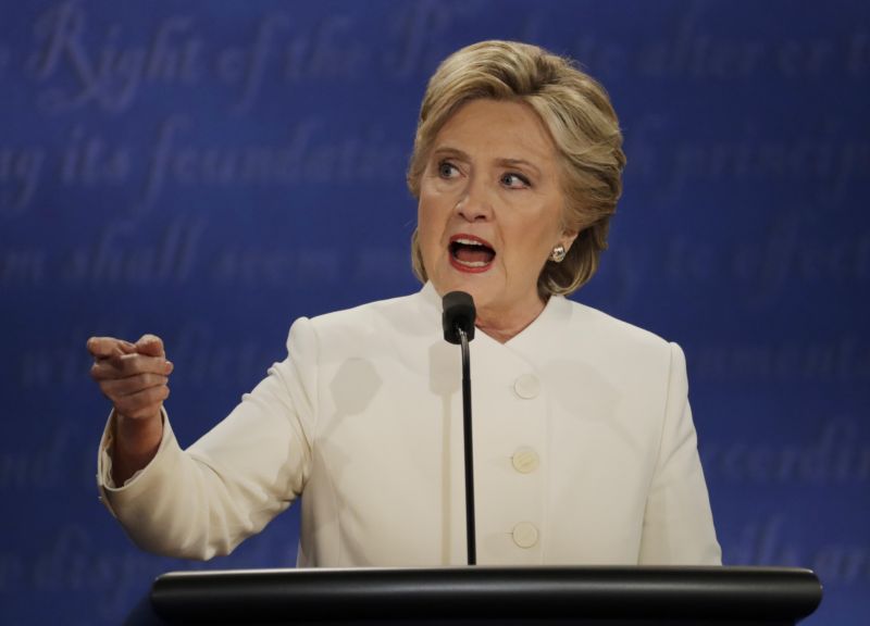 Hillary Clintonová. Hillary Clintonová.
