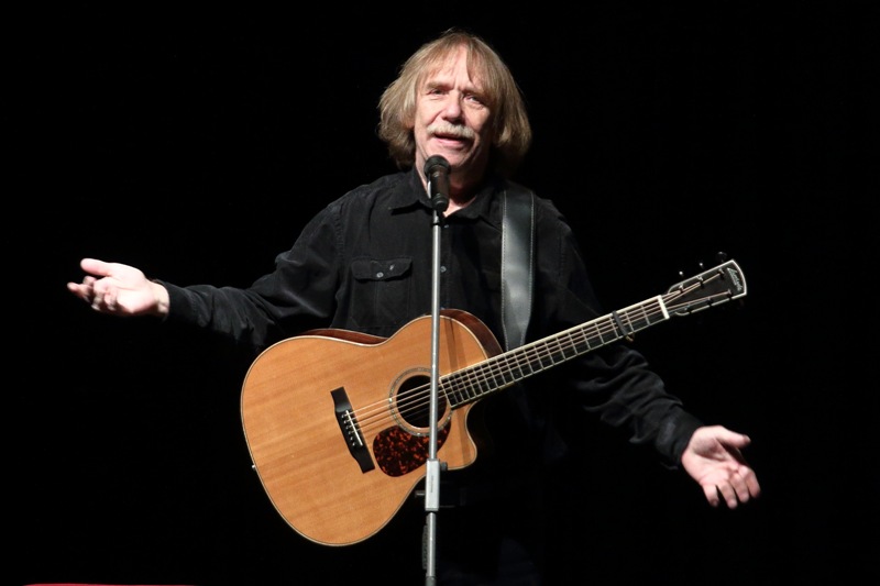 Písničkář Jarek Nohavica. Písničkář Jarek Nohavica.