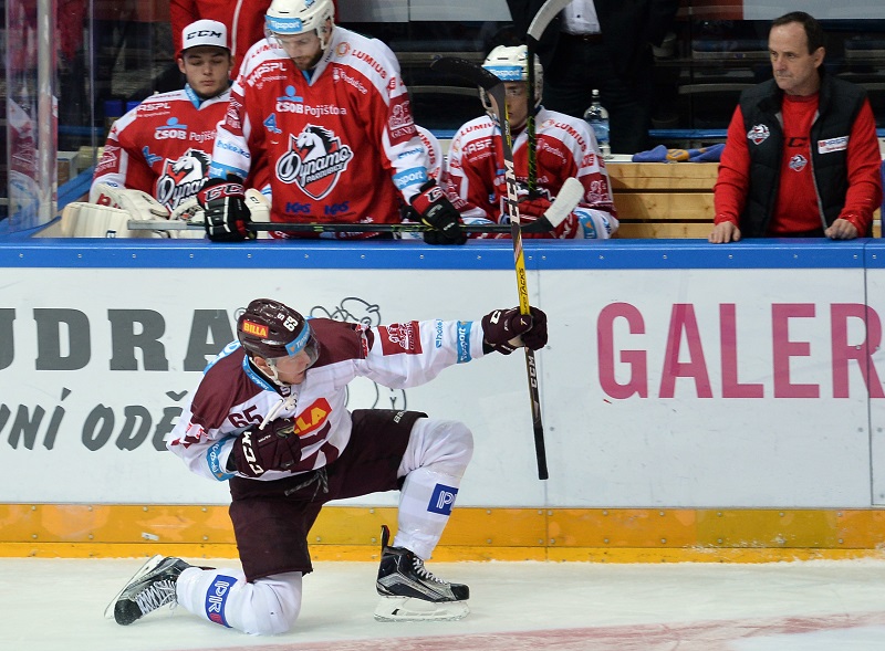Sparta odsunula Pardubice na poslední místo