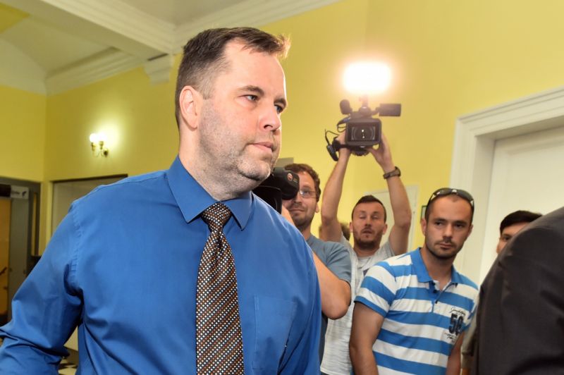 Bývalý policista Karel Kadlec u soudu. 