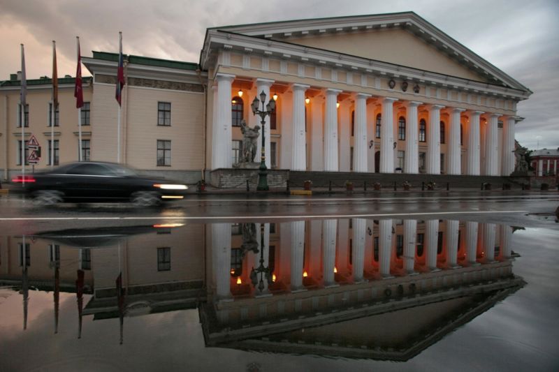 Přes 50 ruských vysokých škol bylo zařazeno do průzkumu oddanosti.