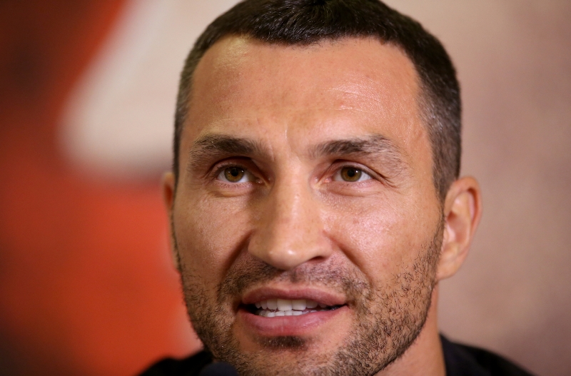 Bývalý dlouholetý šampion těžké váhy Vladimir Kličko se kvůli zranění už letos v ringu neobjeví. Bývalý dlouholetý šampion těžké váhy Vladimir Kličko se kvůli zranění už letos v ringu neobjeví.