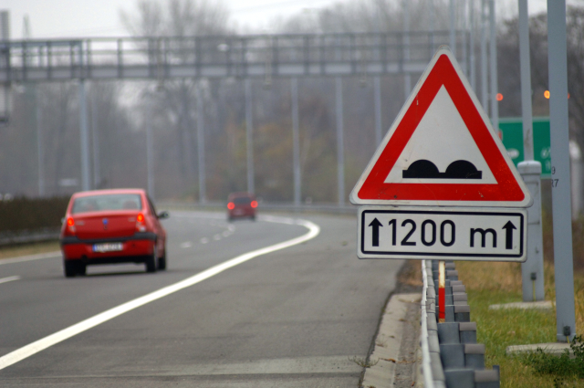 Zvlněná D47. Zvlněná D47.