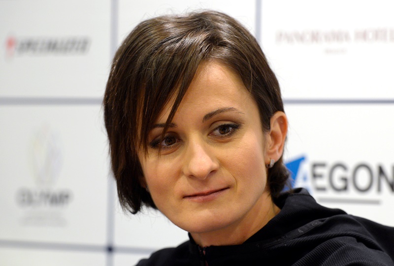Martina Sáblíková věnovala podstatnou část přípravy na nadcházející sezonu cyklistickému tréninku, její formu při prvních rychlobruslařských startech to však negativně neovlivnilo.