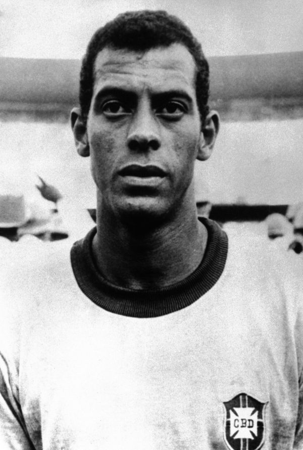 Carlos Alberto.