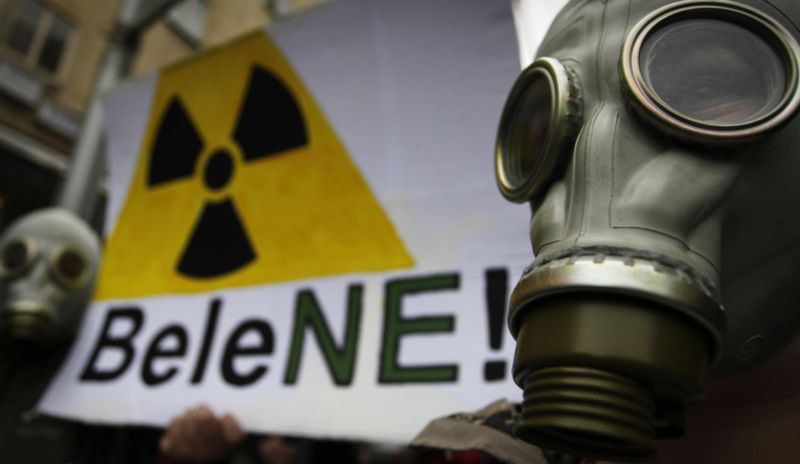 Demonstrace proti dostavbě elektrárny v Belene.
