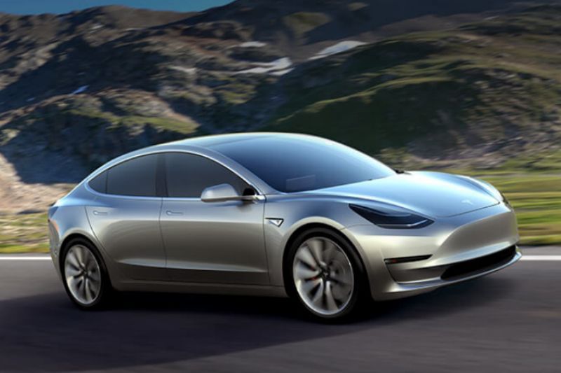 Dalším vozem, který Tesla uvede na trh, je Model 3.