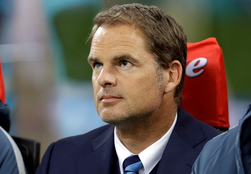 U fotbalistů Interu Milán skončil po necelých třech měsících ve funkci trenér Frank de Boer. U fotbalistů Interu Milán skončil po necelých třech měsících ve funkci trenér Frank de Boer.