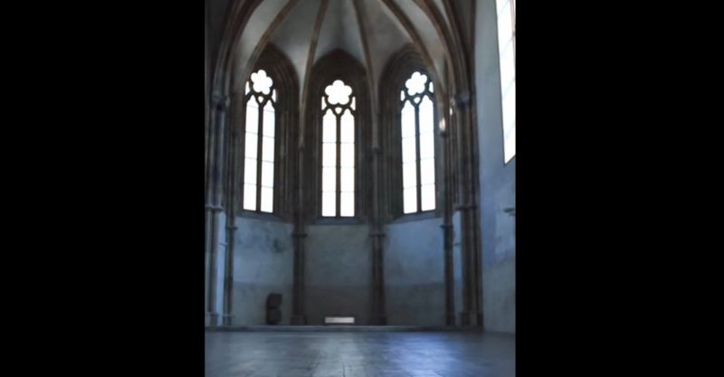 Ukázka snímku na výšku. Ukázka snímku na výšku.