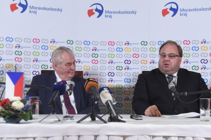 Prezident Miloš Zeman a hejtman Miroslav Novák (vpravo).