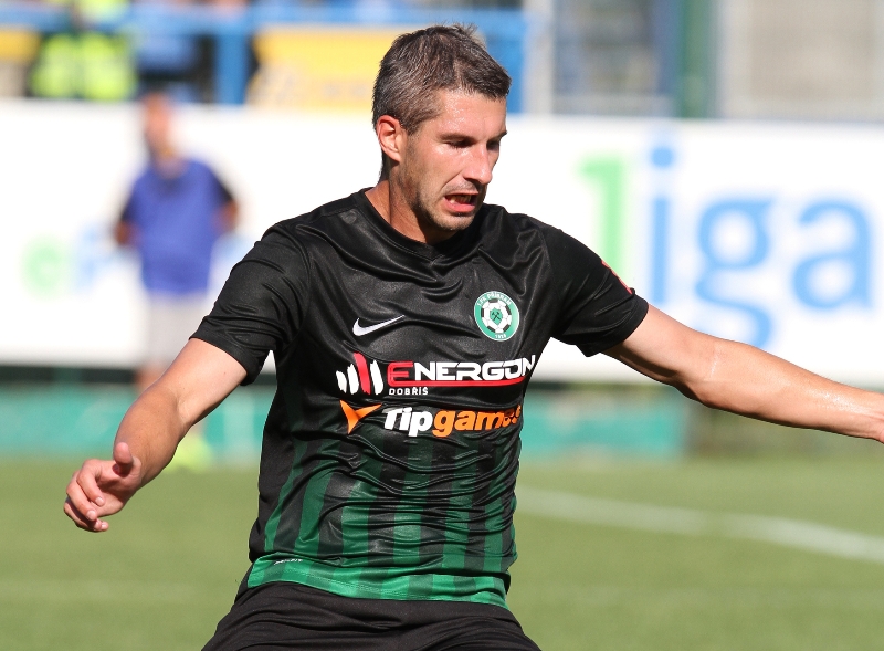 Fotbalista Příbrami David Pilík.