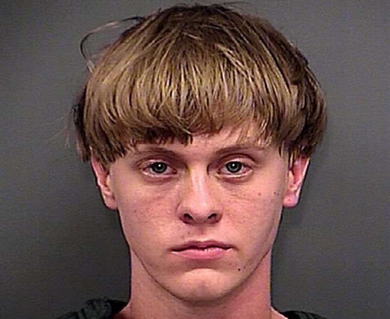 Dvaadvacetiletý Dylann Roof. 