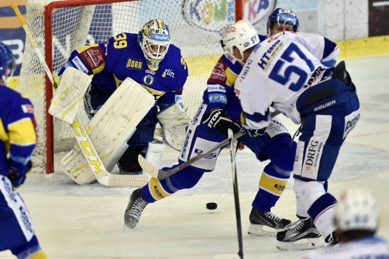 Útočník Komety Brno Jan Hruška odchází do Finska.