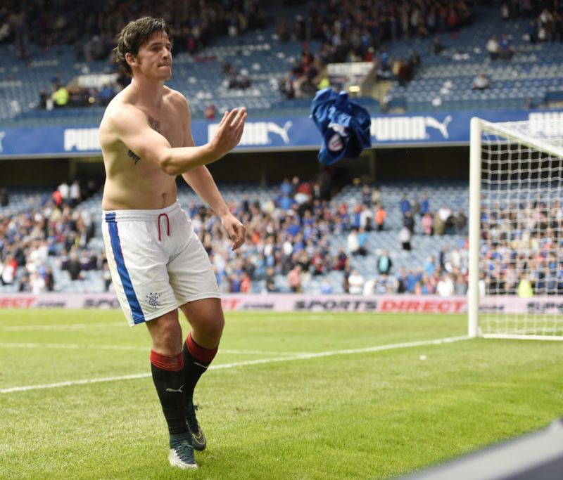 Fotbalista Joey Barton končí v Glasgow Rangers.