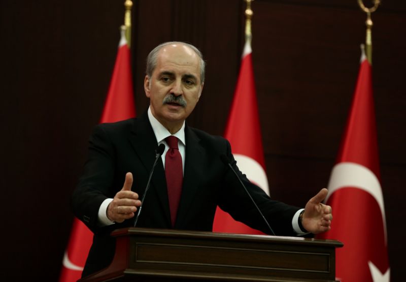 Turecký vicepremiér Numan Kurtulmuş.