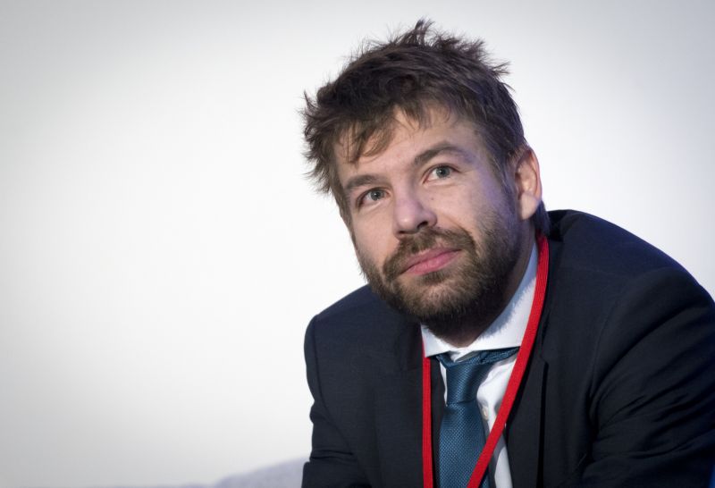 "Jedeme podle harmonogramu, palác by se měl otvírat v roce 2021,"řekl k plánované stavbě ministr spravedlnosti Robert Pelikán.