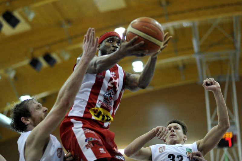 Pardubičtí basketbalisté udržují šance na postup v Evropském poháru