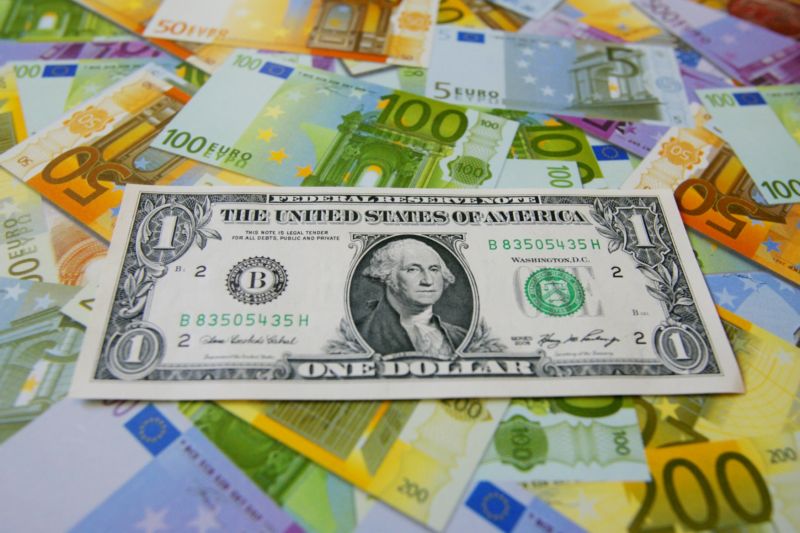 Dolar po prezidentských volbách posiluje (ilustrační foto).