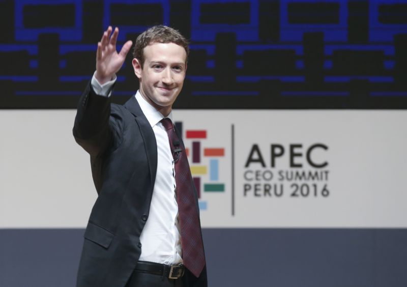 Mark Zuckerberg na summitu APEC.