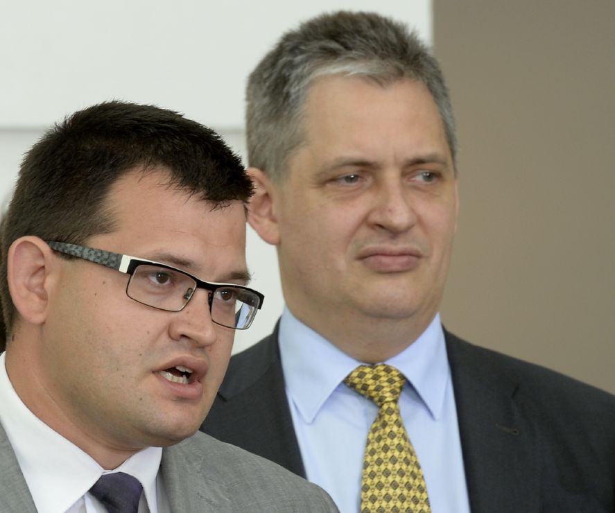 Jan Chvojka (vlevo) a Jiří Dienstbier.
