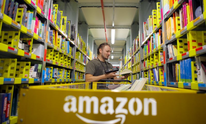 Amazon v Horních Počernicích stavět nebude.
