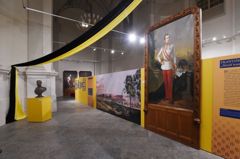 Expozice bude v Olomouci k vidění až do poloviny února, její součástí je i rozsáhlý doprovodný program.
