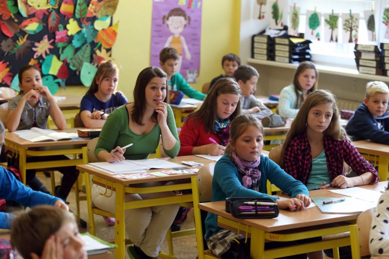 Učni prvních ročníků pracují s textem hůře než průměrní šesťáci.