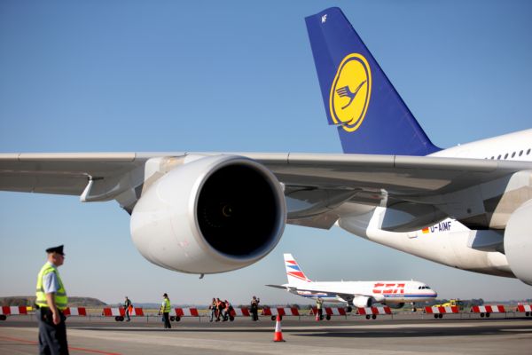 Německé aerolinky Lufthansa.