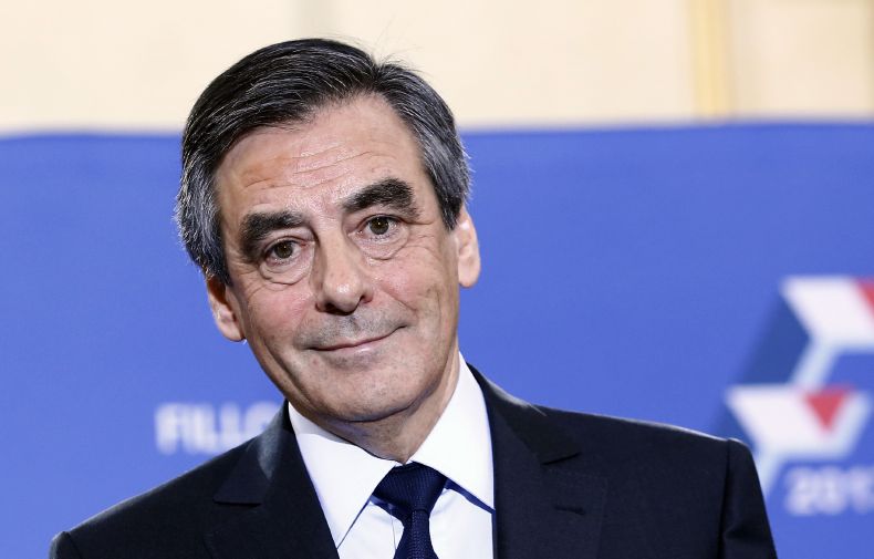 Expremiér François Fillon. 