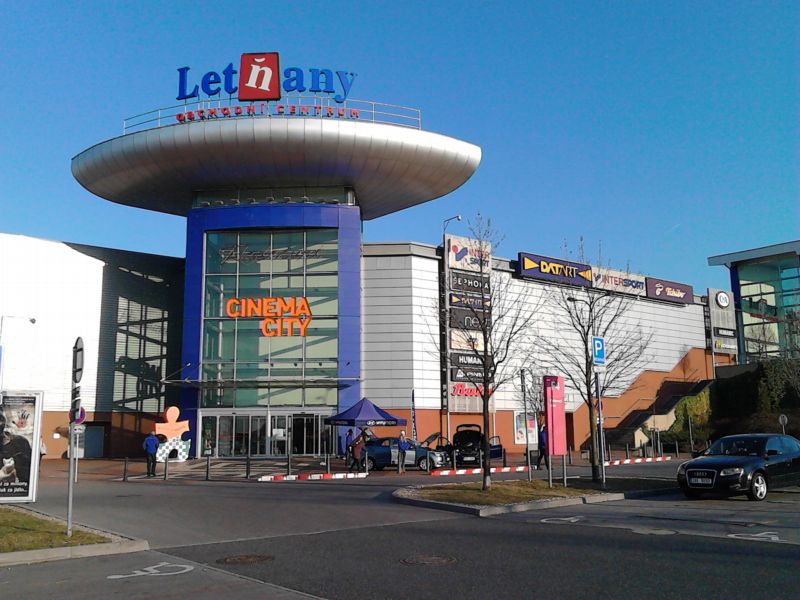 Obchodní centrum Letňany.