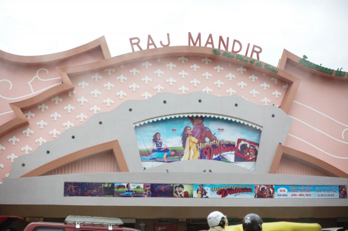 Kino Raj Mandir v Džajpuru.
