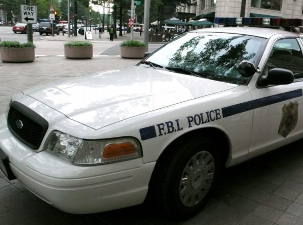  FBI bude moci pronikat do cizích počítačových sítí. 