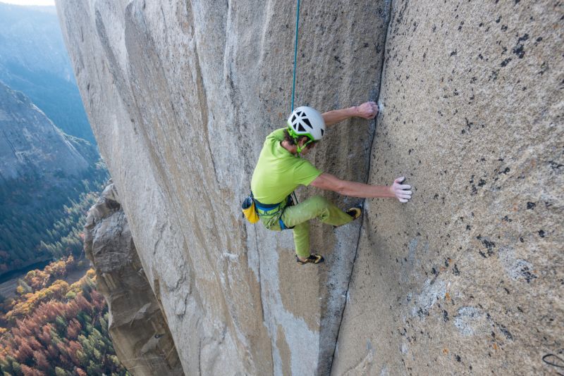 Lezec Adam Ondra bojuje o umístění v prestižní anketě.