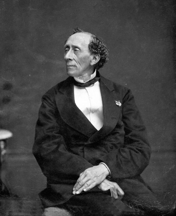 Dánský spisovatel Hans Christian Andersen.