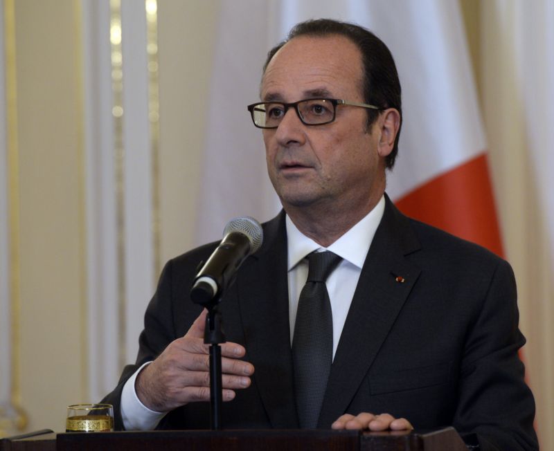 Současný francouzský prezident Francois Hollande dle průzkumů nemá velkou popularitu.