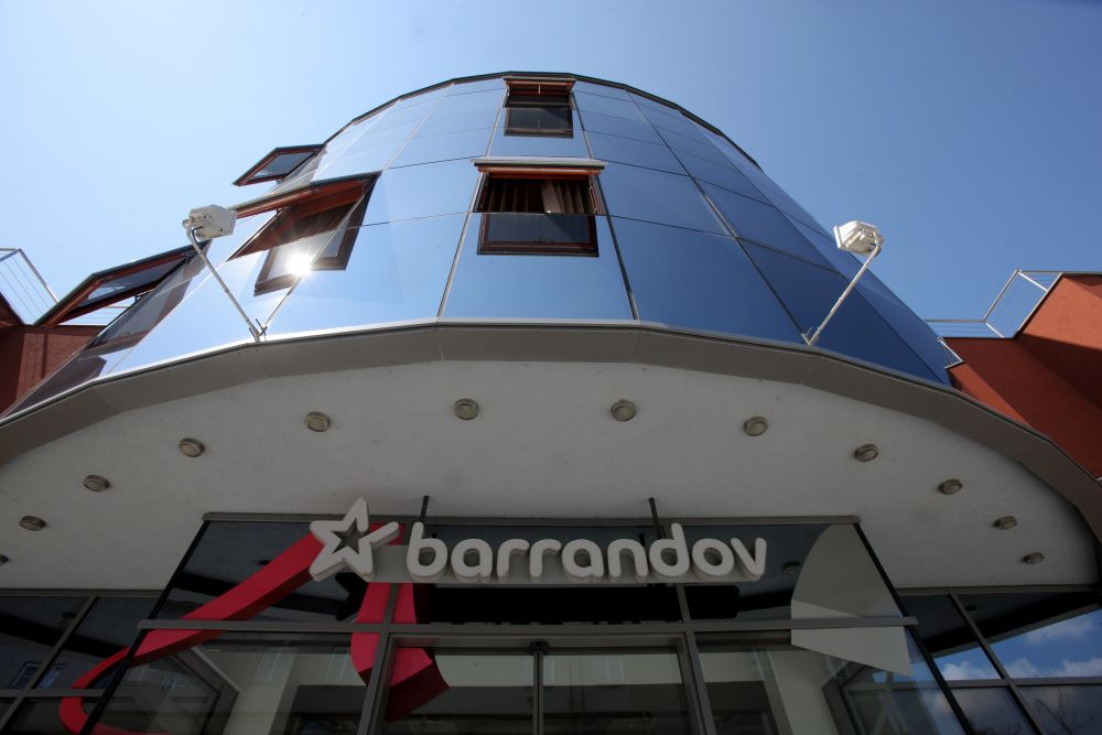 Budova televizní skupiny Barrandov.